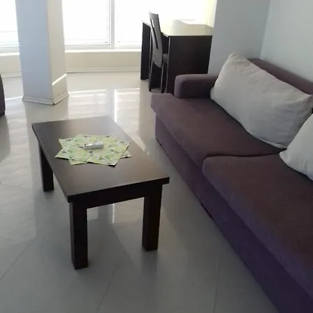 Apartment Панорамная Квартира На Море Lŭka